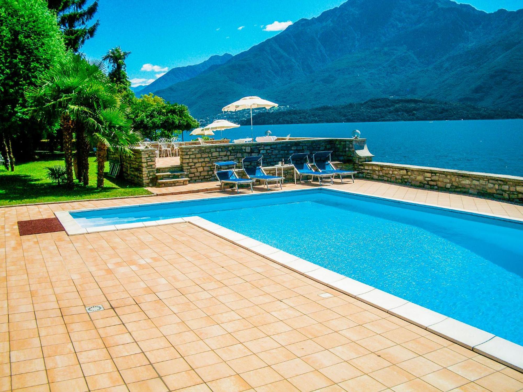 Palazzina Giardinolago Gravedona Rum bild